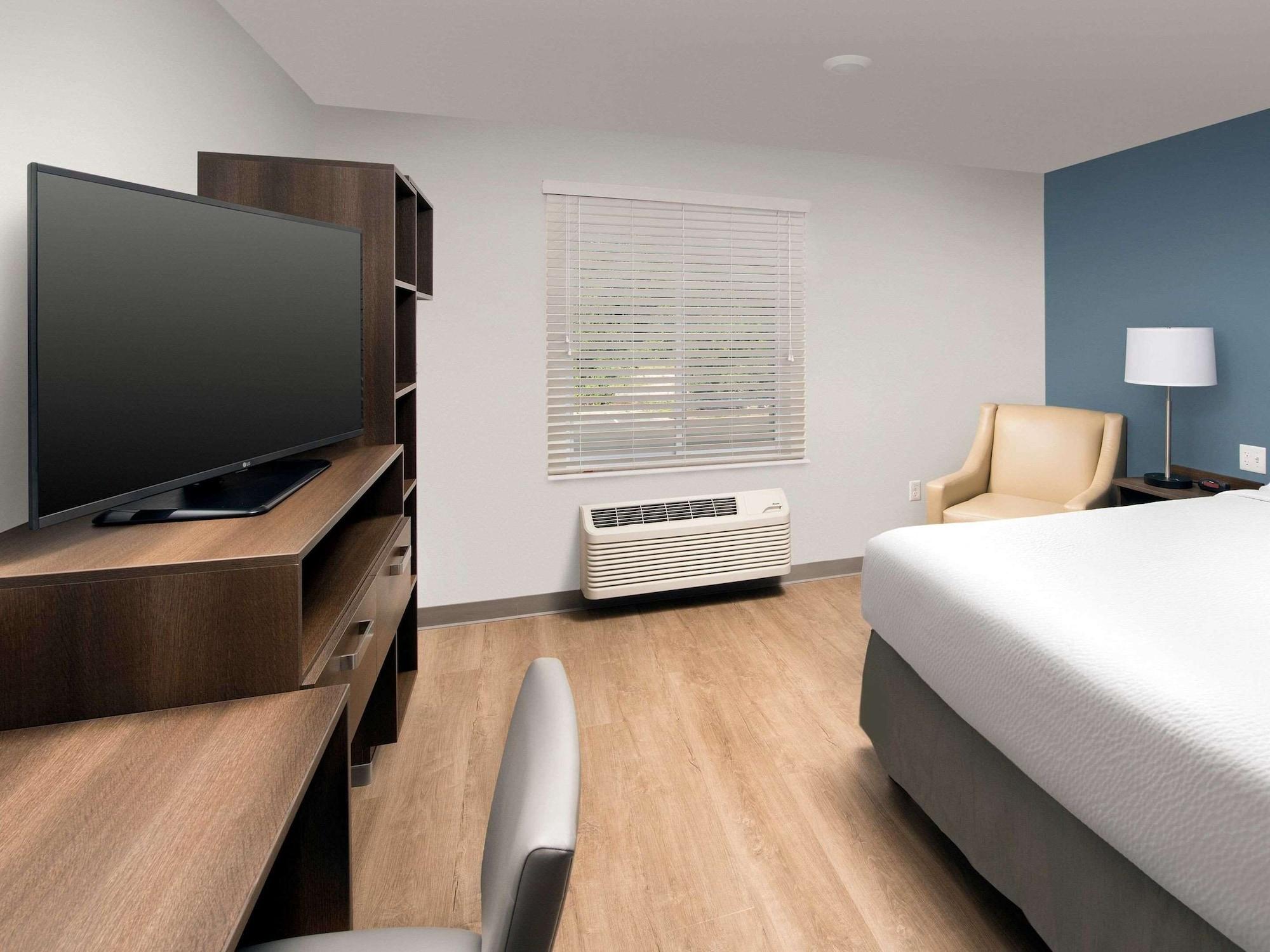 Suburban Studios Watford City Ngoại thất bức ảnh