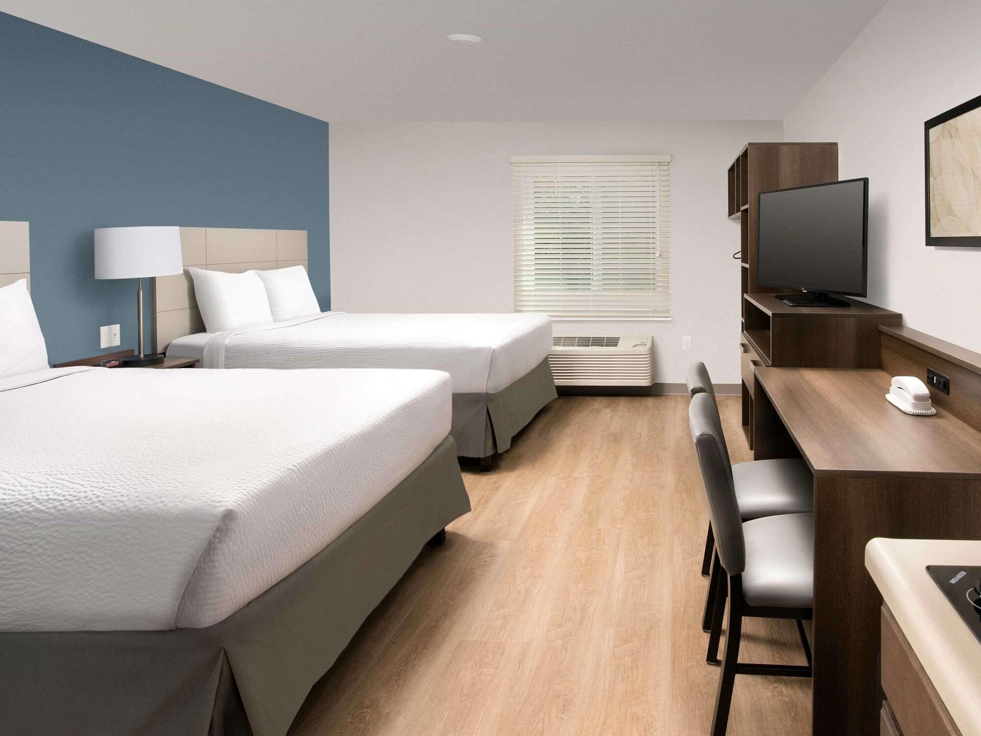 Suburban Studios Watford City Ngoại thất bức ảnh