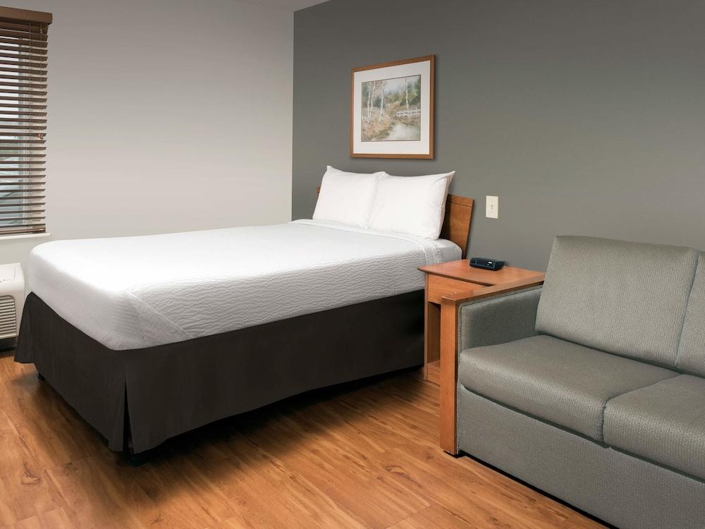 Suburban Studios Watford City Ngoại thất bức ảnh